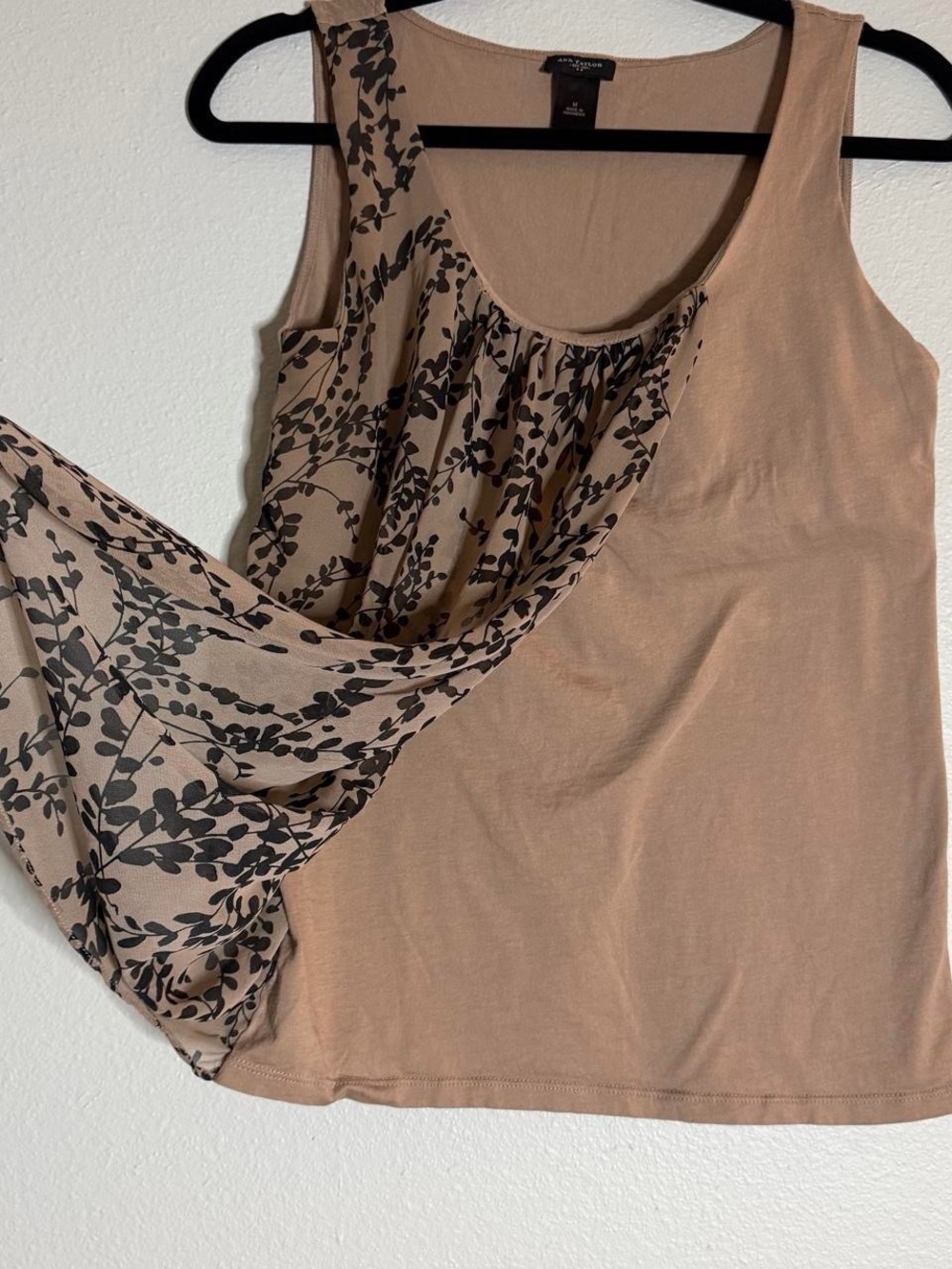 Ann Taylor Taupe Tank with Black Botanical Print - Picture 4 of 8